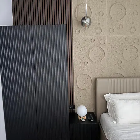 Eterna Guest house